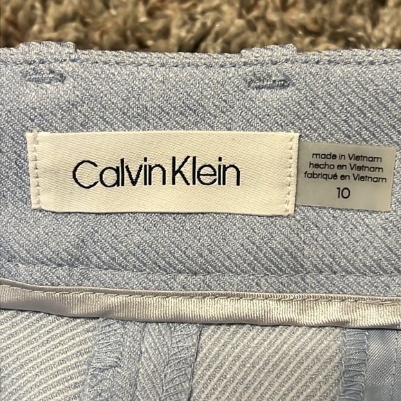 NWT Calvin Klein, size 10, Light Blue pants with belt and back pockets. - Picture 4 of 8